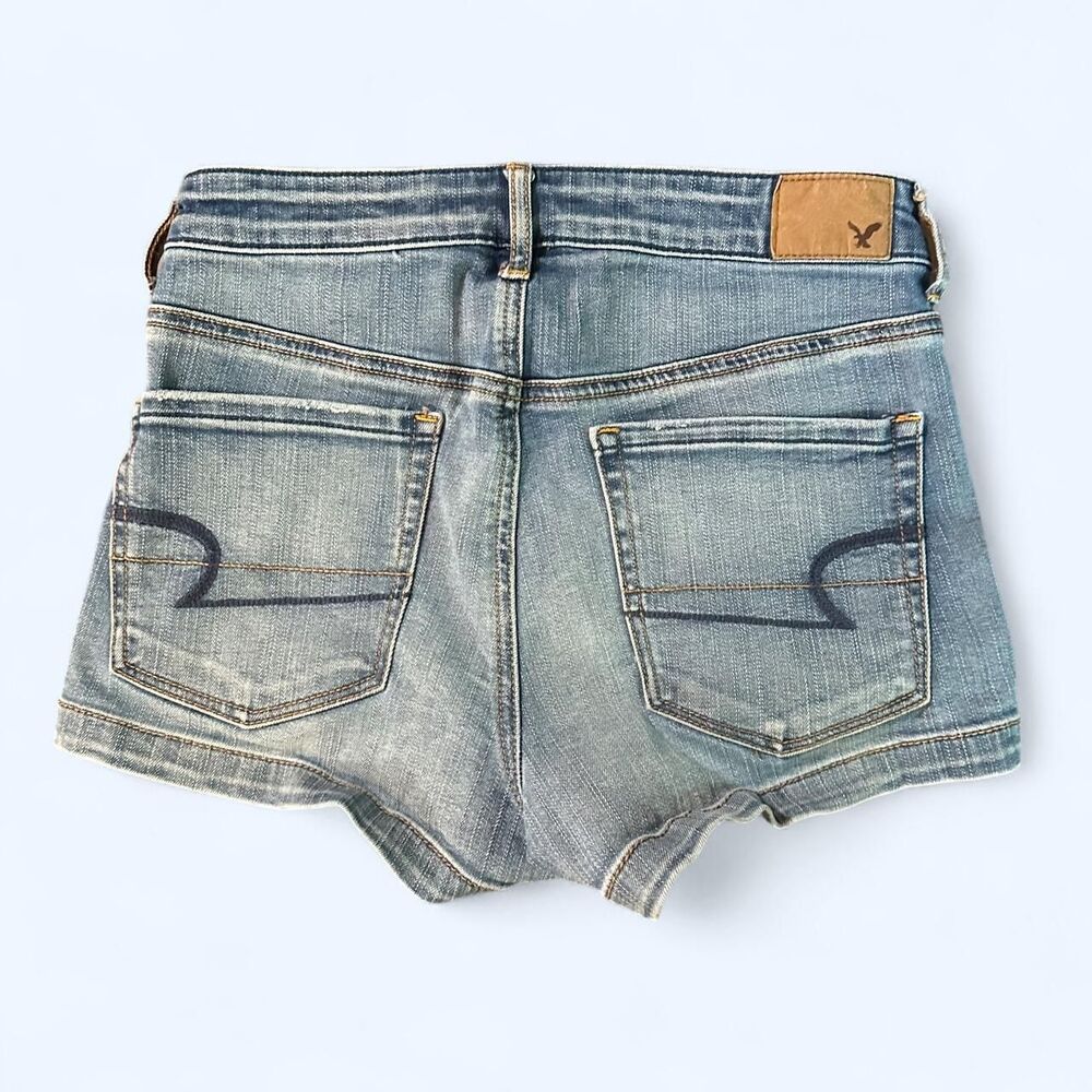American Eagle 2016 Double Button Mid Rise Mini Shorts - Picture 3 of 6